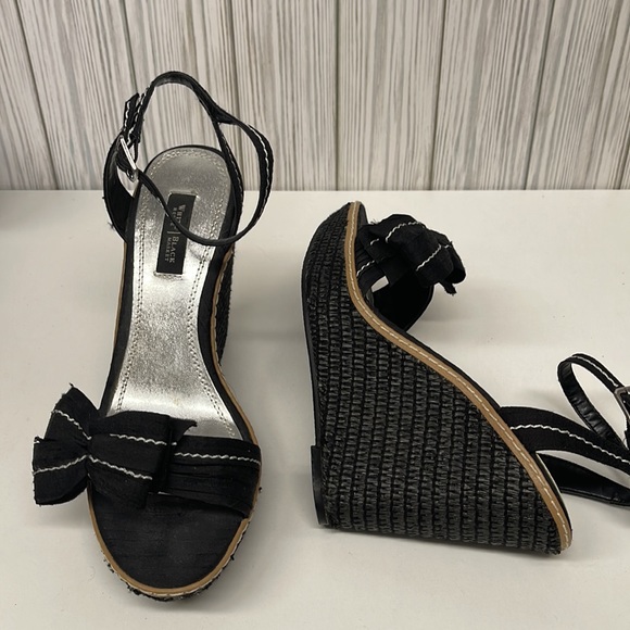 Women’s White House Black Market Platform Wedge Sandals Size 7. - Picture 3 of 4
